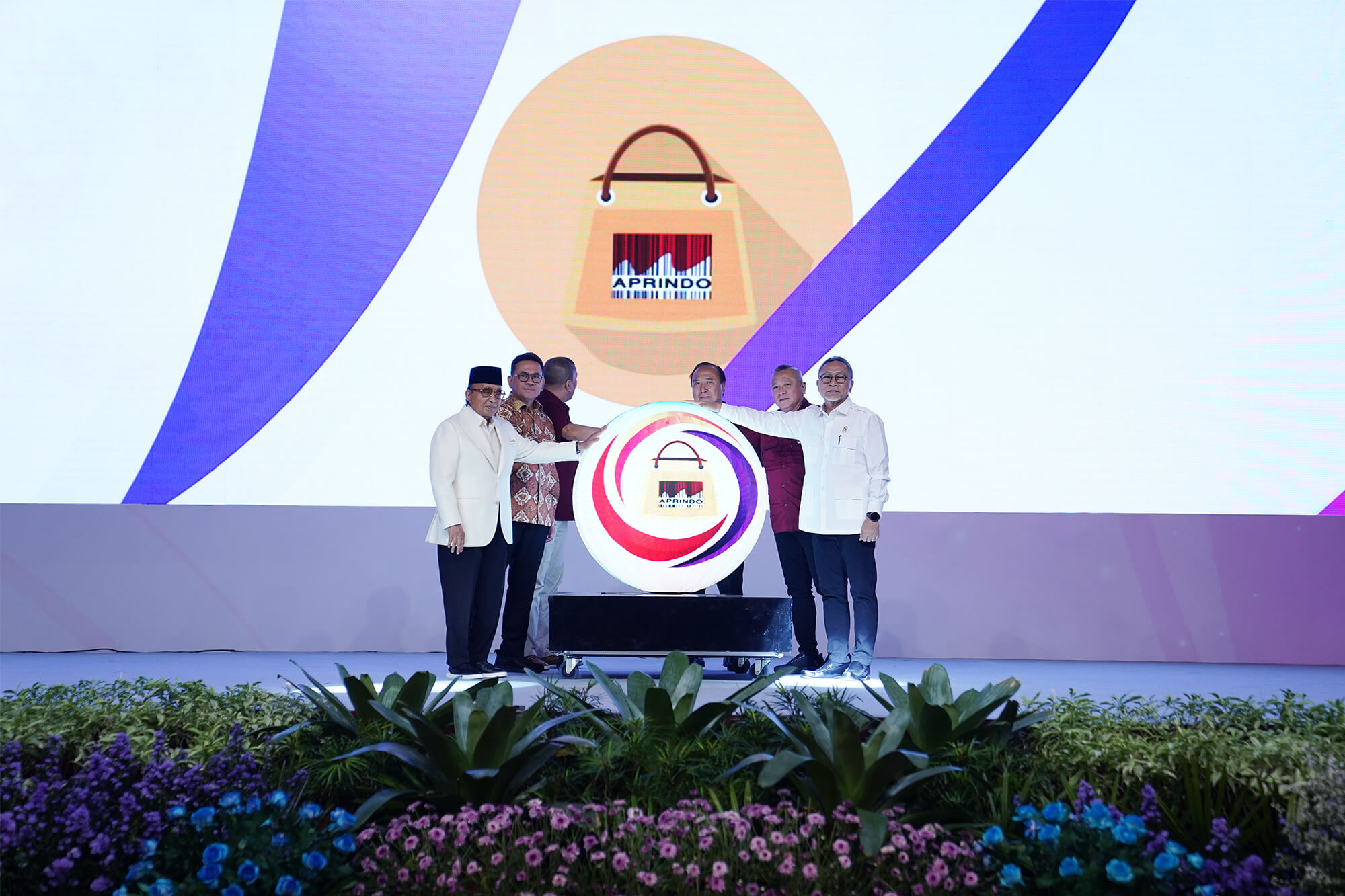 Mendag pada Hari Ritel Nasional 2025