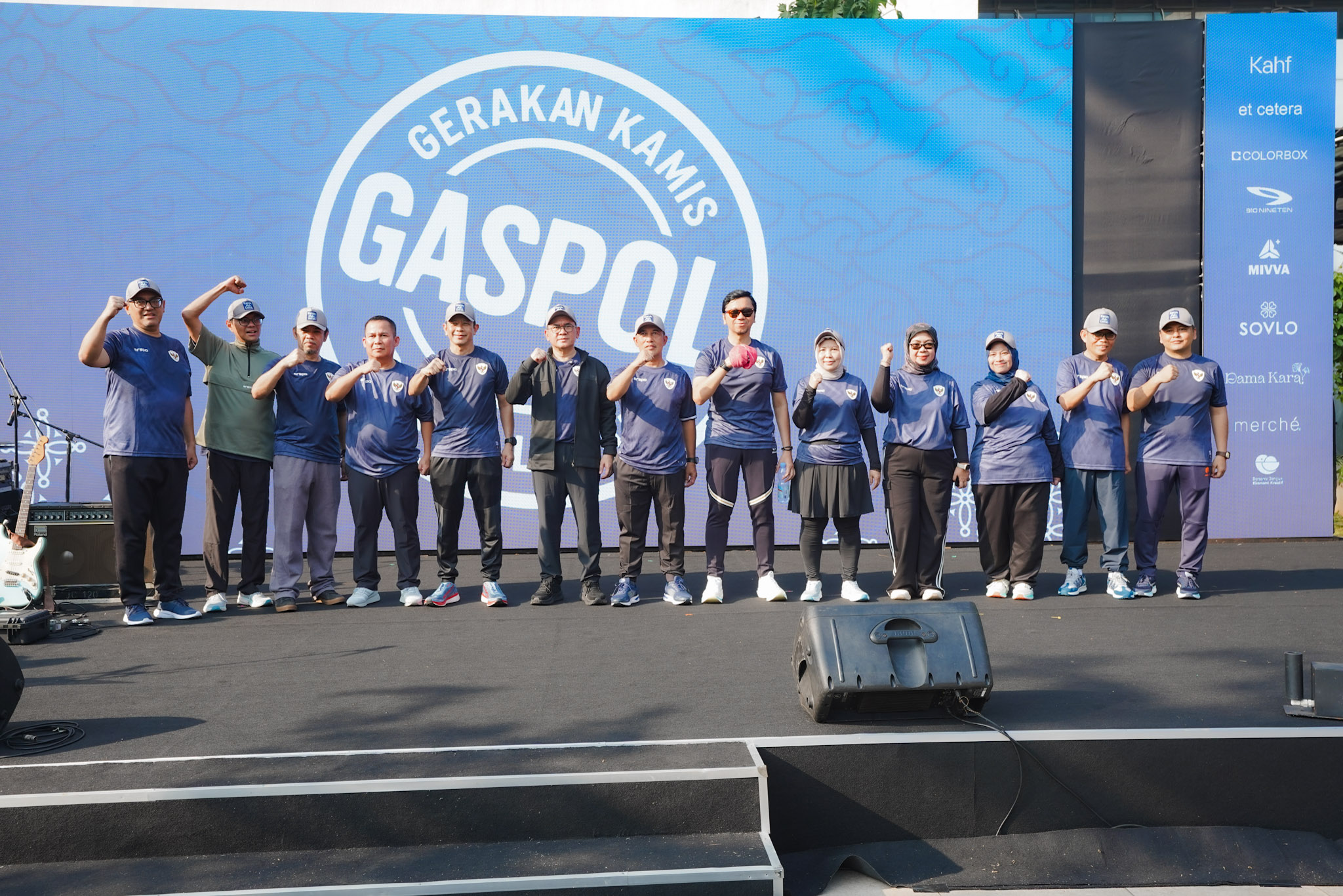 Peluncuran Gerakan Kamis Pakai Lokal